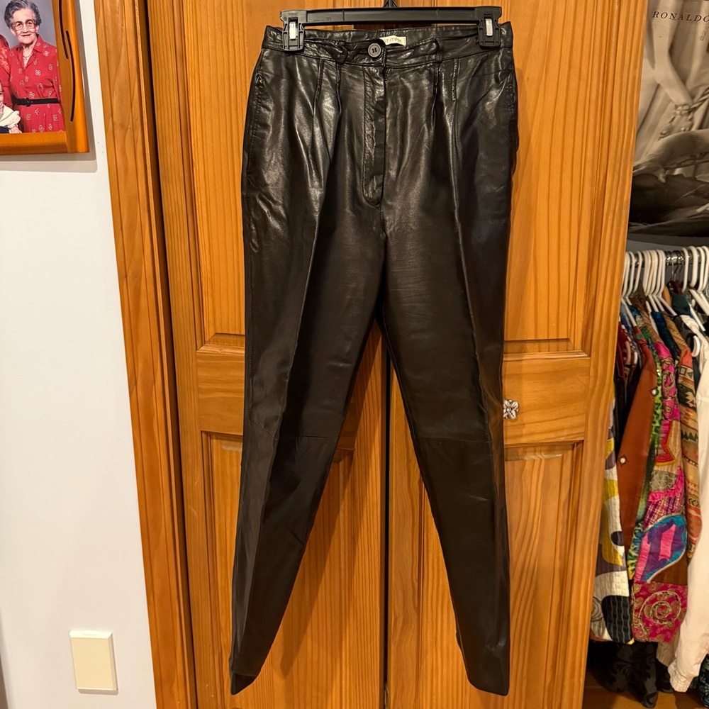 Vintage August Max Genuine Leather Pants Size 6 High Waisted Retro Trousers
